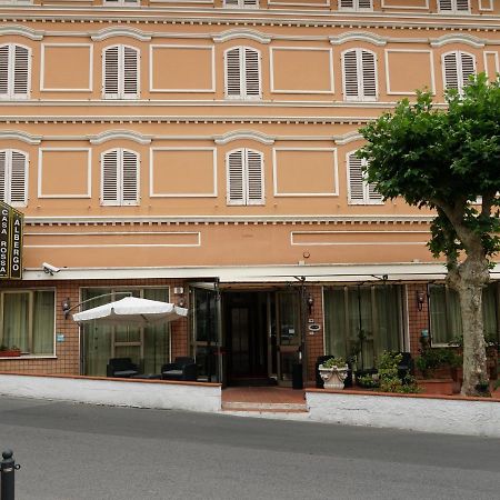 Hotel Casa Rossa Montecatini Terme Exterior foto